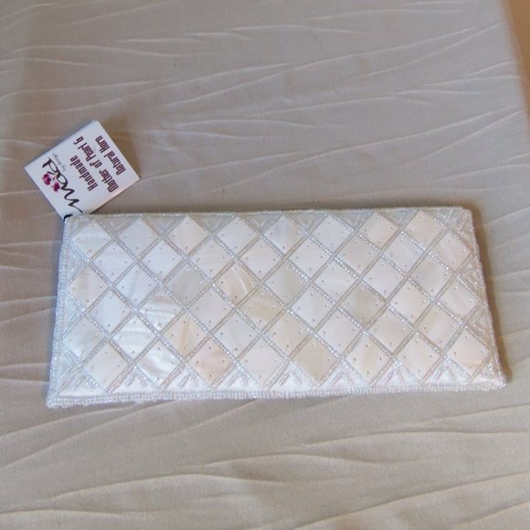 NWT Mod by Design Mother of Pearl Clutch - Picture 2 of 12